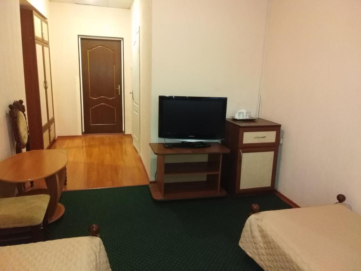 Отель Ритм 文尼察 外观 照片